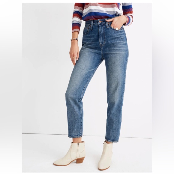 Madewell Denim - Madewell The Mom Jean in Downey Wash Size 26 T Tall EUC Medium Wash